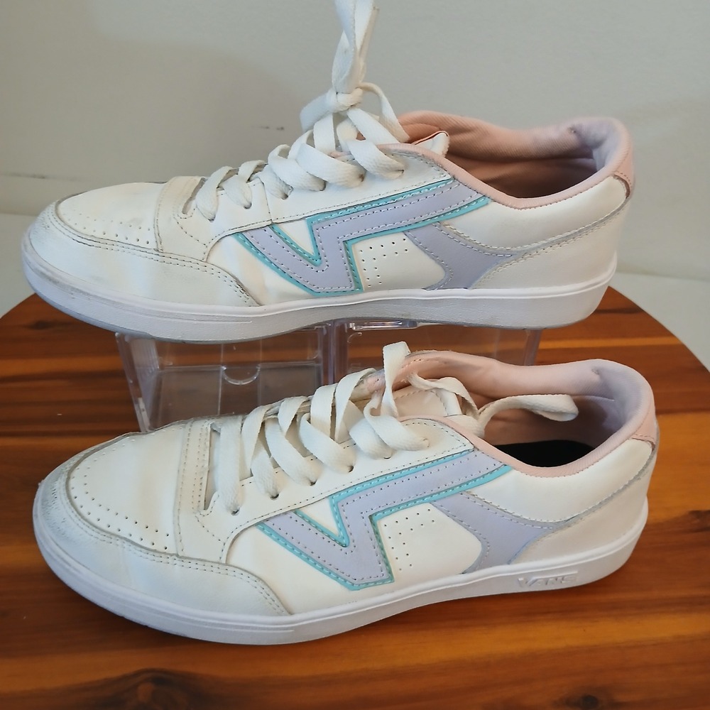 Vans Lowland CC Womens 9.0 White Pastel Skating Shoes Sneakers 721356